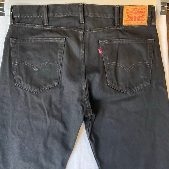 Levi’s Men Jeans 505 Size W38 x L30 Black Mid Rise Straight Fit - Picture 12 of 12